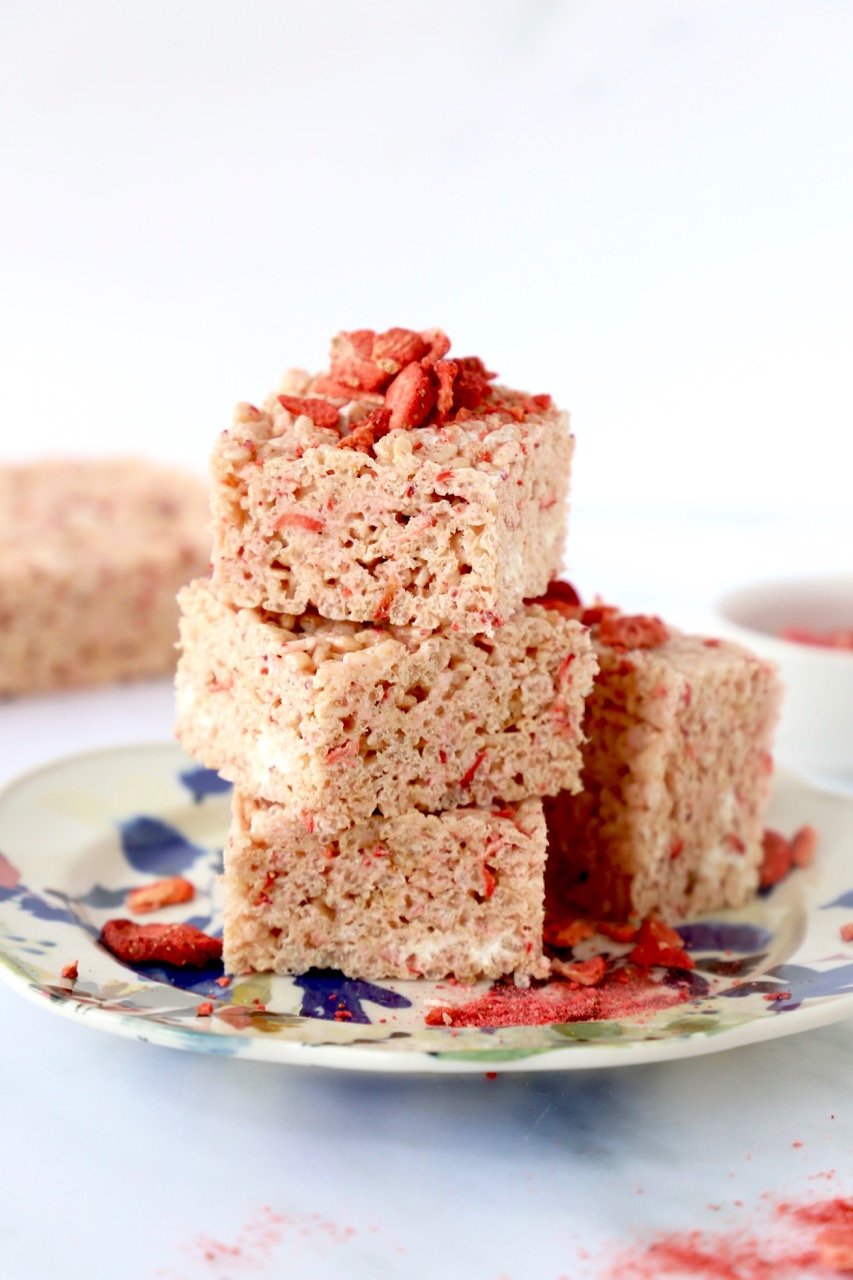 How To Make Best Strawberry Shortcake Rice Krispies Treats Recipe