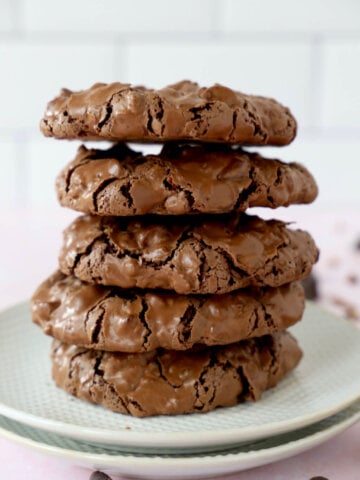 stack of five mudslide cookies on a plate